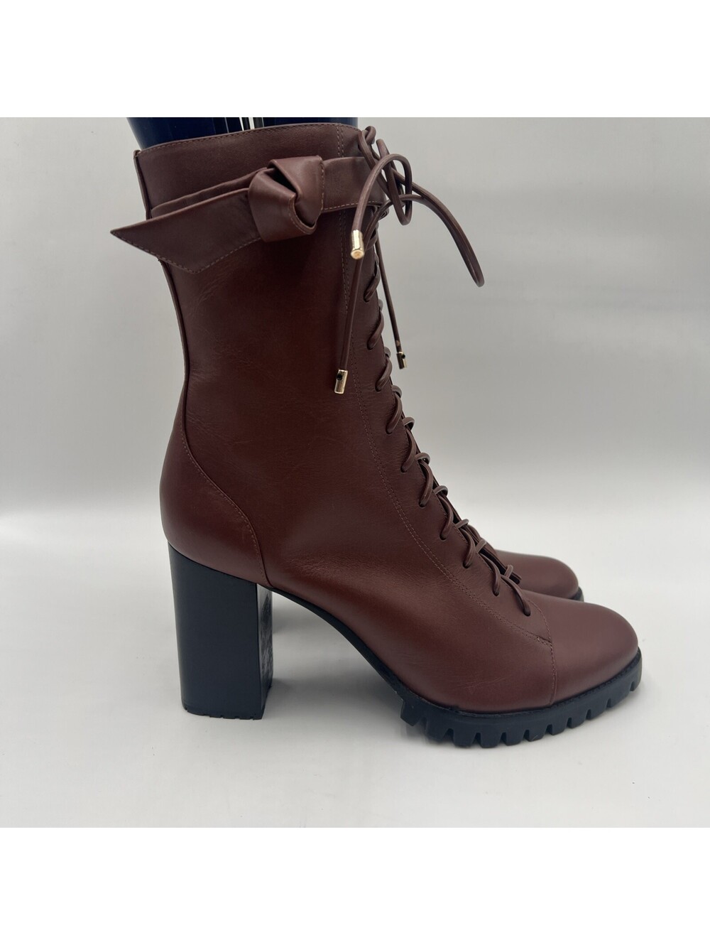Women’s Alexandre Birman Evelyn Lace Up Brown Leather booties Size 40.5